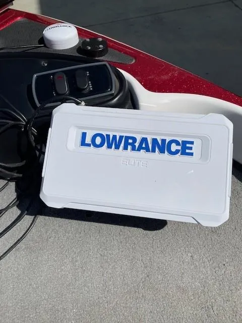 Slide: The Image of Lowrance Elite device on 2020 Nitro Z19 Sport boat dashboard. - 13