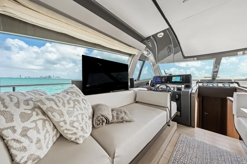 Slide: The Image of Ferretti 550 2018 - 46