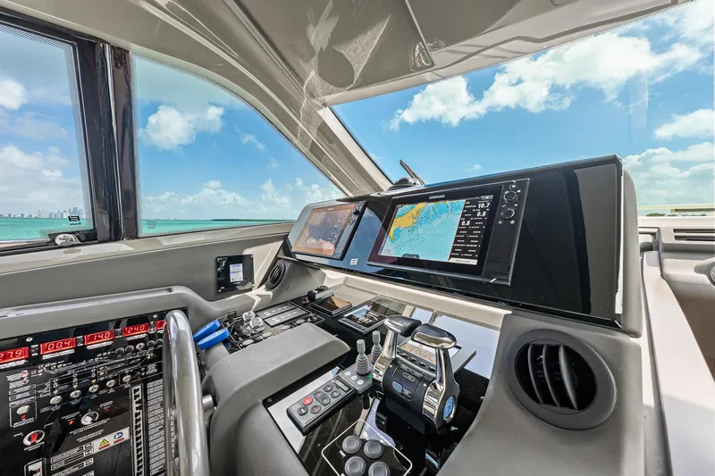 Slide: The Image of Ferretti 550 2018 - 52