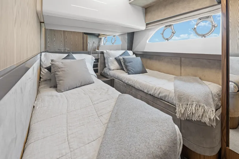 Slide: The Image of Ferretti Yachts 550 2018 - 24