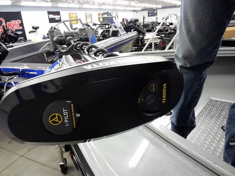 Slide: The Image of 2024 Smoker Craft Phantom 20 X2 OS with Minn Kota Terrova trolling motor in showroom. - 10