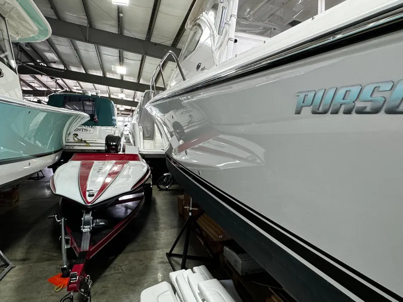 Slide: The Image of Pursuit OS 355 Offshore 2018 - 51