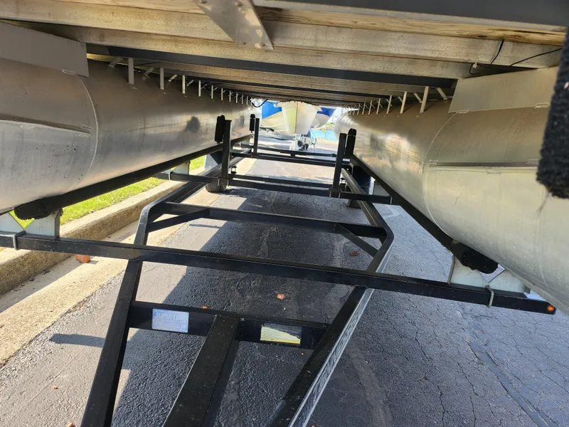 Slide: The Image of Underneath view of a 2007 Odyssey Pontoons 222C on a trailer. - 7