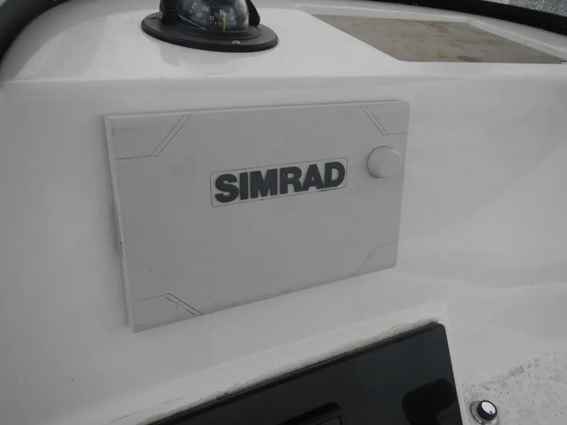 Slide: The Image of Simrad navigation system on 2018 Sea Pro 219 Center Console boat. - 9