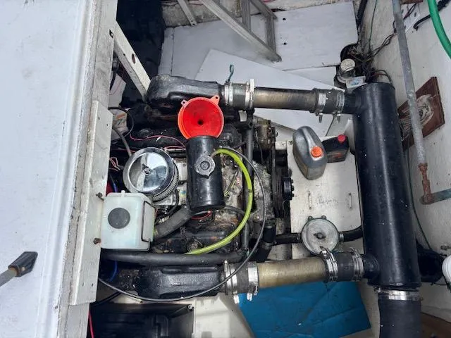 Slide: The Image of Inboard Motor - 18