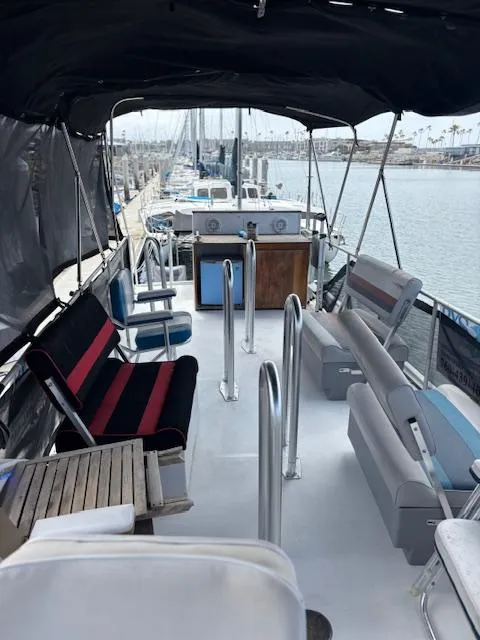 Slide: The Image of Upper Deck - 3