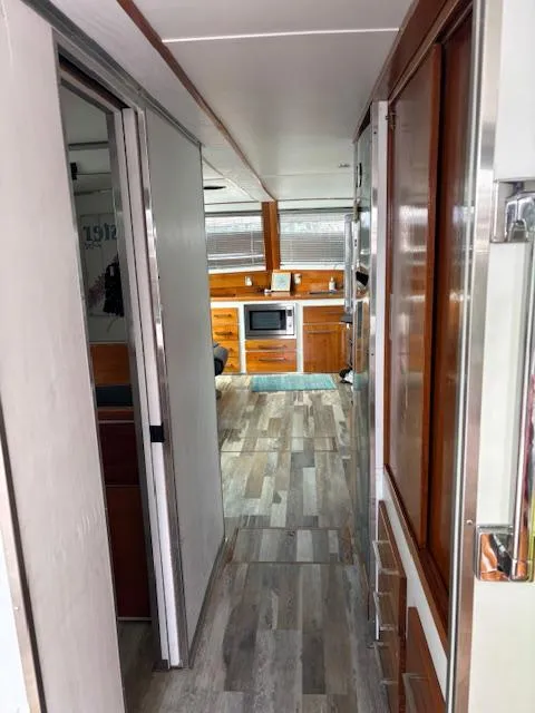 Slide: The Image of Hallway - 9