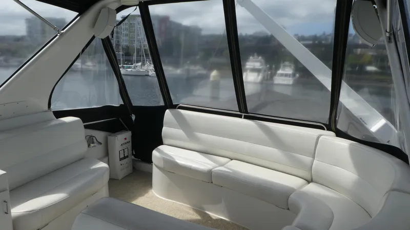 Slide: The Image of Carver 530 Voyager Pilothouse 1998 - 50