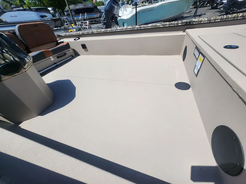 Slide: The Image of Avid 20SC 2025 - 6