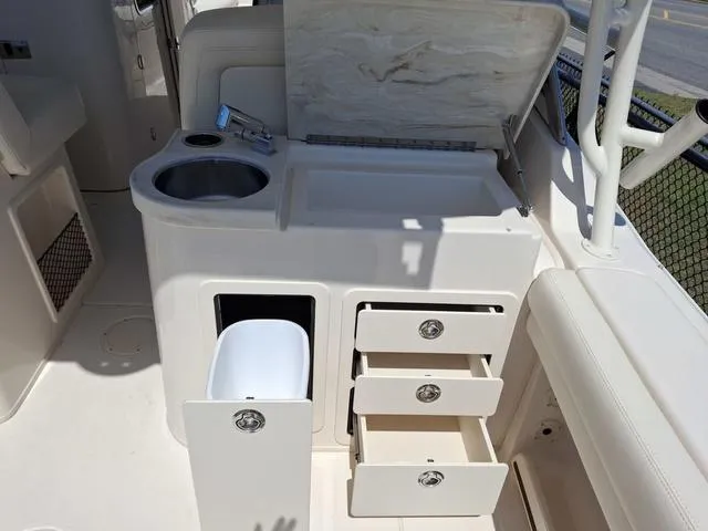 Slide: The Image of Grady-White Freedom 307 2025 - 53