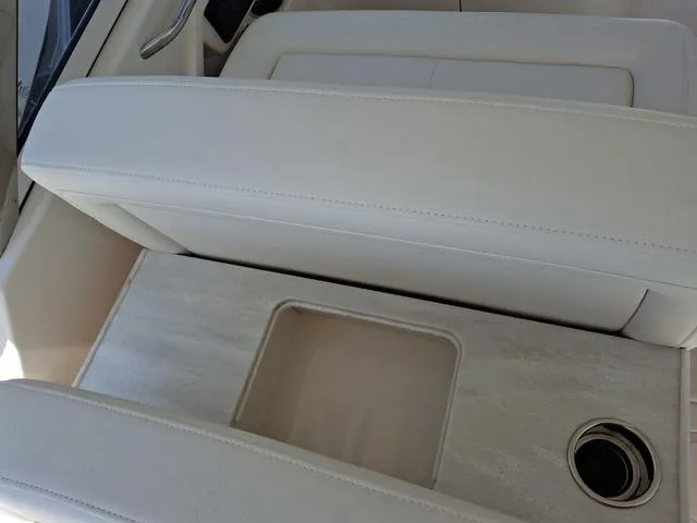 Slide: The Image of Grady-White Freedom 307 2025 - 55