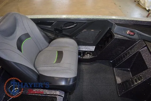 Slide: The Image of Ranger Z521L 2021 - 20