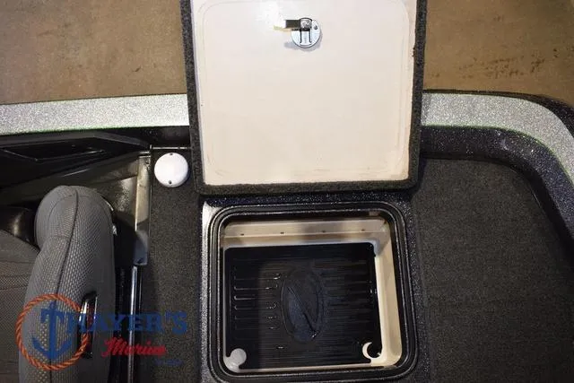 Slide: The Image of Ranger Z521L 2021 - 38