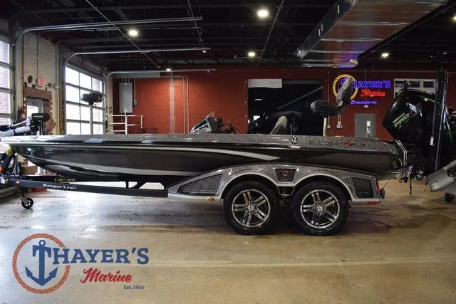 Slide: The Image of Ranger Z521L 2021 - 6