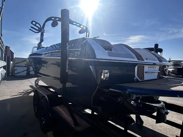 Slide: The Image of Nautique GS24 2018 - 8