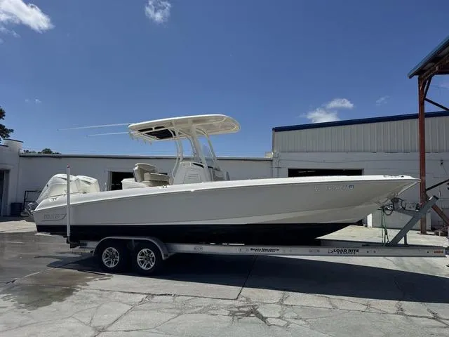 The Image of Boston Whaler 270 Dauntless 2022 - 1
