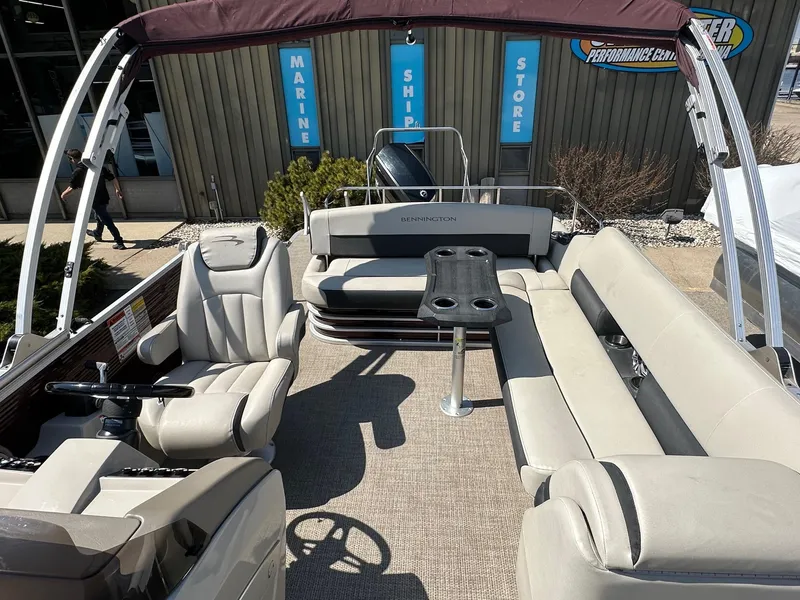 Slide: The Image of Bennington 23 GSB 2019 - 9