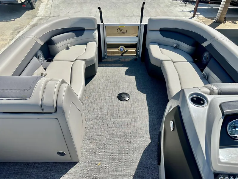 Slide: The Image of Barletta Cabrio Ultra-Lounge C22UC w/ 250HP Mercury Verado! 2025 - 19