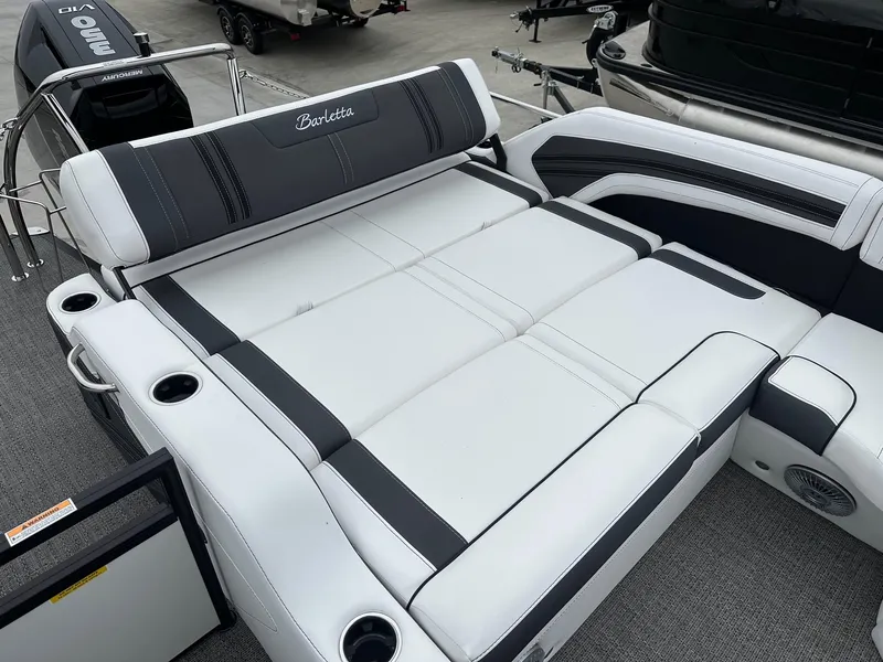 Slide: The Image of Barletta Corsa Ultra-Lounge 25U w/ 350HP Mercury V10! 2025 - 14