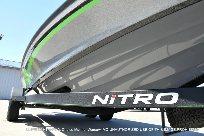 Slide: The Image of 2021 Nitro Z20 Pro Pack boat on trailer, close-up view. - 34