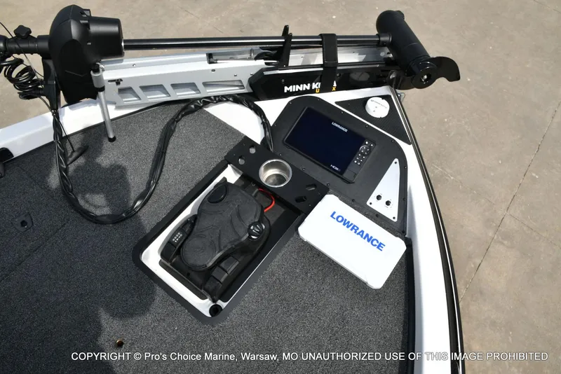 Slide: The Image of Caymas CX 18 w/150 Mercury Pro-XS 4 Stroke 2023 - 53