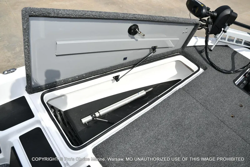 Slide: The Image of Caymas CX 18 w/150 Mercury Pro-XS 4 Stroke 2023 - 64