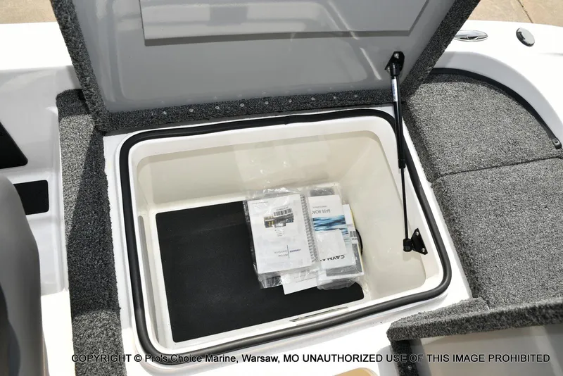 Slide: The Image of Caymas CX 18 w/150 Mercury Pro-XS 4 Stroke 2023 - 71