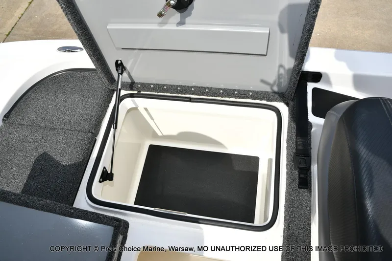 Slide: The Image of Caymas CX 18 w/150 Mercury Pro-XS 4 Stroke 2023 - 72