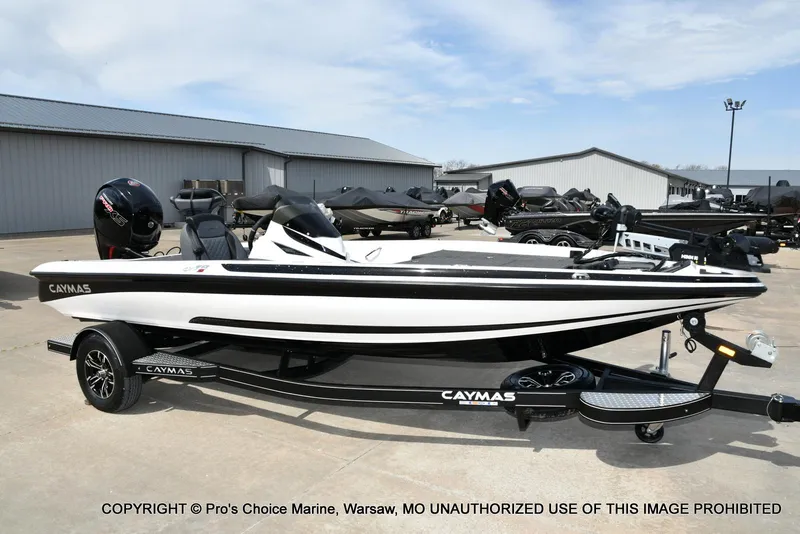 Slide: The Image of Caymas CX 18 w/150 Mercury Pro-XS 4 Stroke 2023 - 76