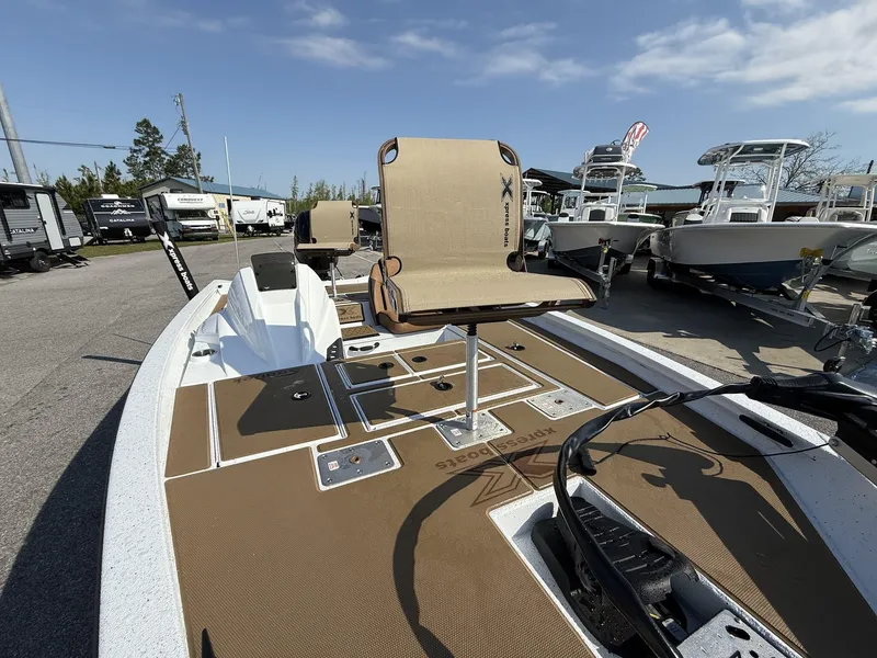 Slide: The Image of 2025 Xpress Hyper-Lift Series H18 Crappie Model boat with fishing seat and deck. - 11