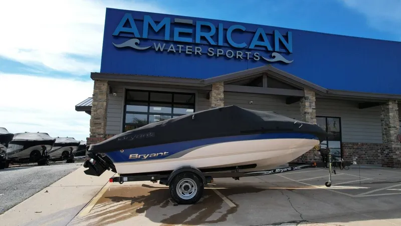 Slide: The Image of Bryant 196RB 2011 - 21