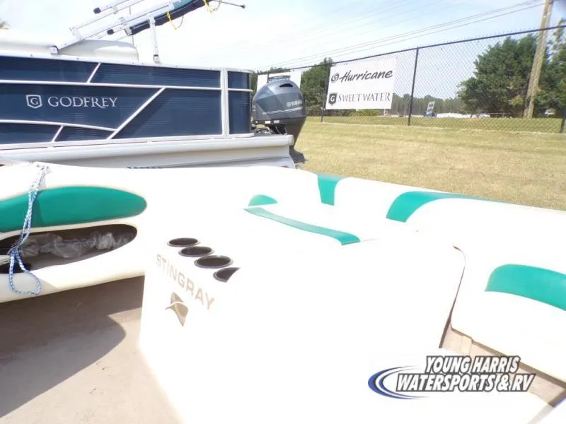 Slide: The Image of Stingray Stingray 190RS 1999 - 6