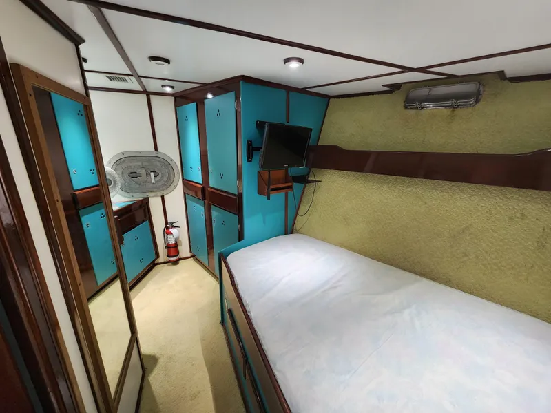 Slide: The Image of DESCO 76 Trawler 1983 - 55