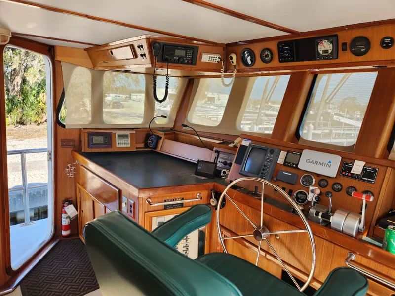 Slide: The Image of DESCO 76 Trawler 1983 - 63