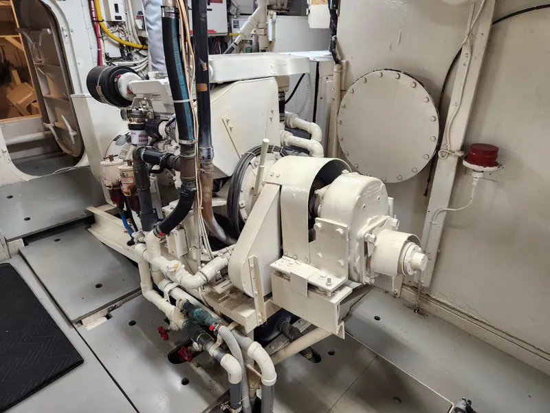 Slide: The Image of DESCO 76 Trawler 1983 - 74