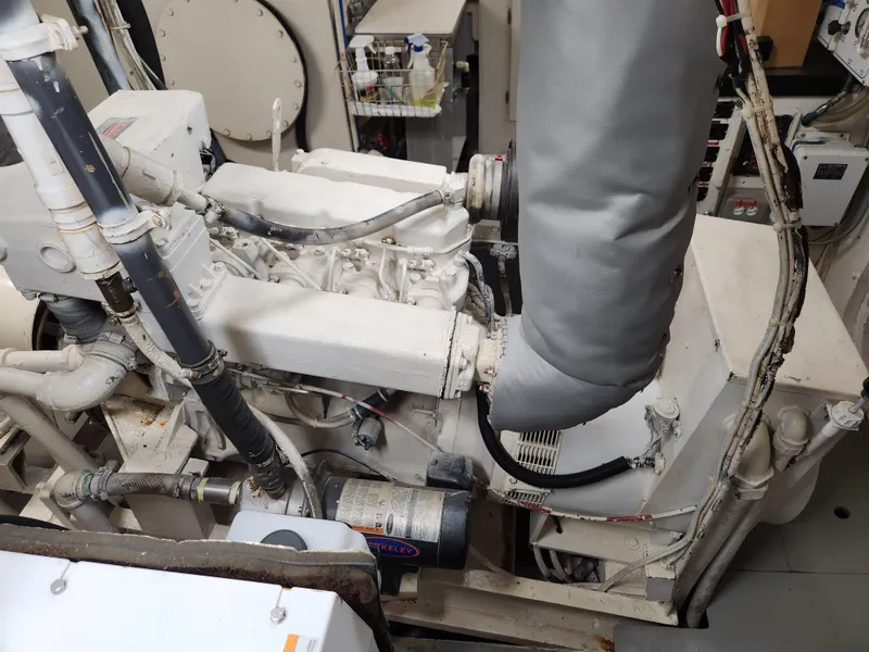 Slide: The Image of DESCO 76 Trawler 1983 - 79