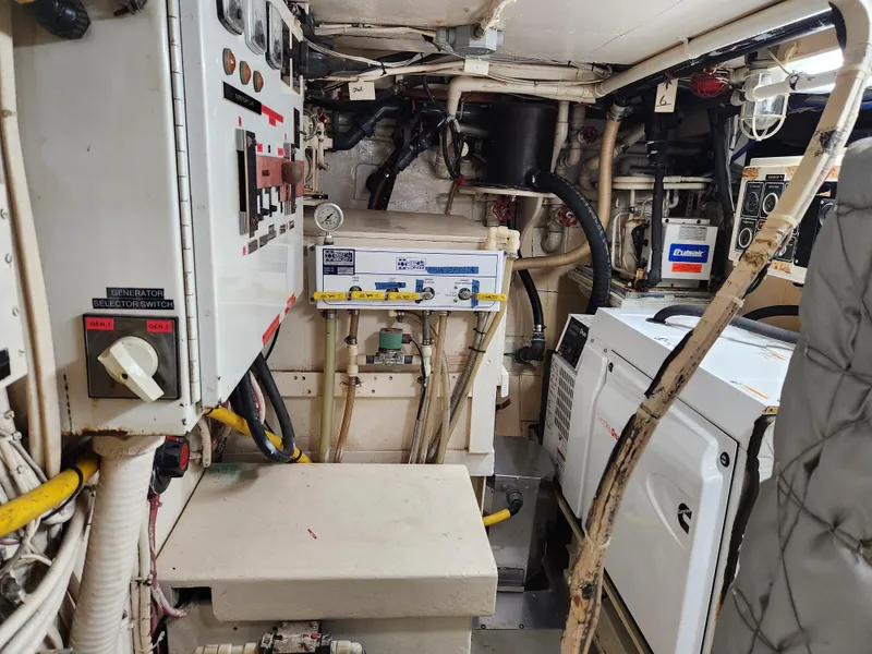 Slide: The Image of DESCO 76 Trawler 1983 - 80