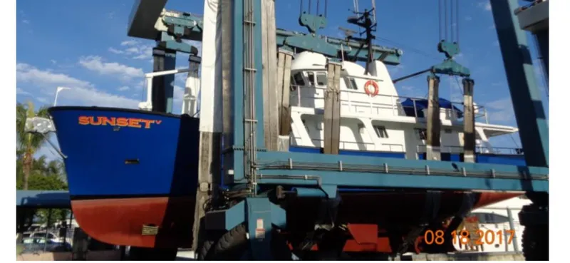 Slide: The Image of DESCO 76 Trawler 1983 - 85