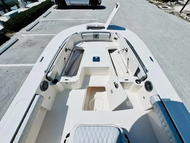 Slide: The Image of Carolina 24 Ultra Elite 2025 - 14