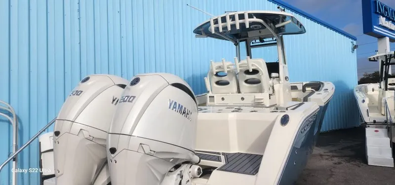 Slide: The Image of Cobia 265 Open Center Console 2025 - 6