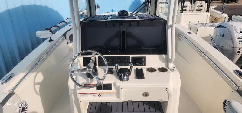 Slide: The Image of Cobia 265 Open Center Console 2025 - 8