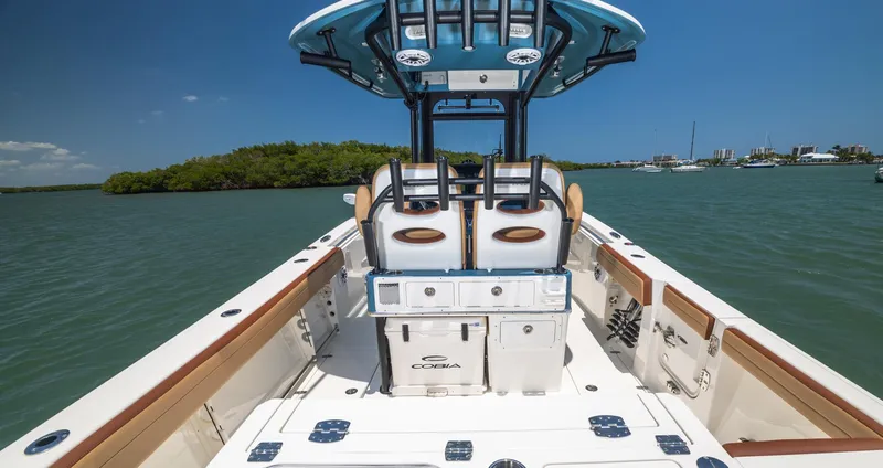 Slide: The Image of Cobia 265 Open Center Console 2026 - 10