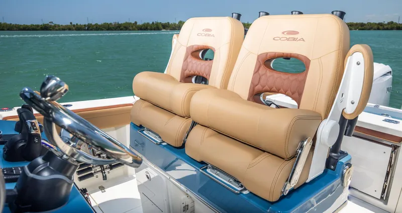 Slide: The Image of Cobia 265 Open Center Console 2026 - 6
