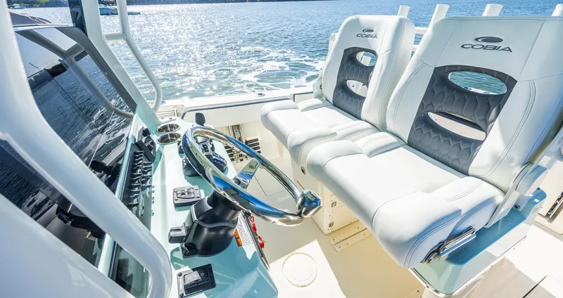 Slide: The Image of Cobia 265 Center Console 2026 - 13