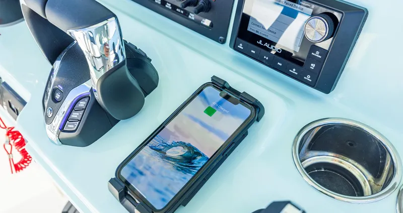 Slide: The Image of Cobia 265 Center Console 2026 - 14