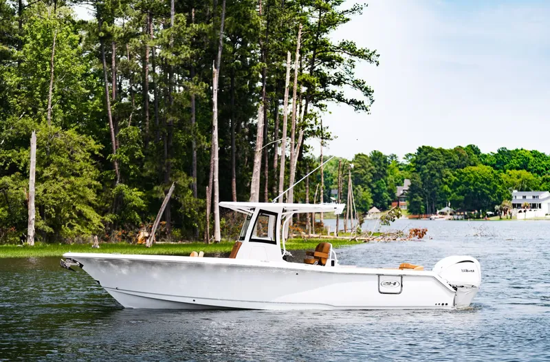 Slide: The Image of Sea Hunt Ultra 305 SE 2026 - 19