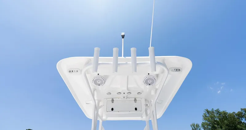 Slide: The Image of Sea Hunt Ultra 219 2026 - 20