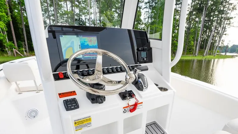 Slide: The Image of Sea Hunt Ultra 239 SE 2027 - 8