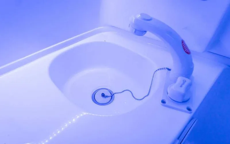 Slide: The Image of Sea Hunt Gamefish 30 Coffin Box 2026 - 15