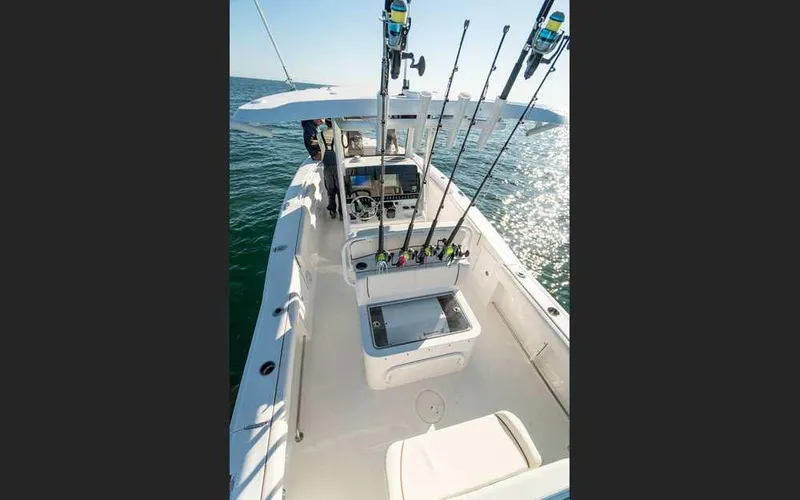 Slide: The Image of Sea Hunt Gamefish 30 Coffin Box 2026 - 18